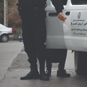 نگهبانی 2